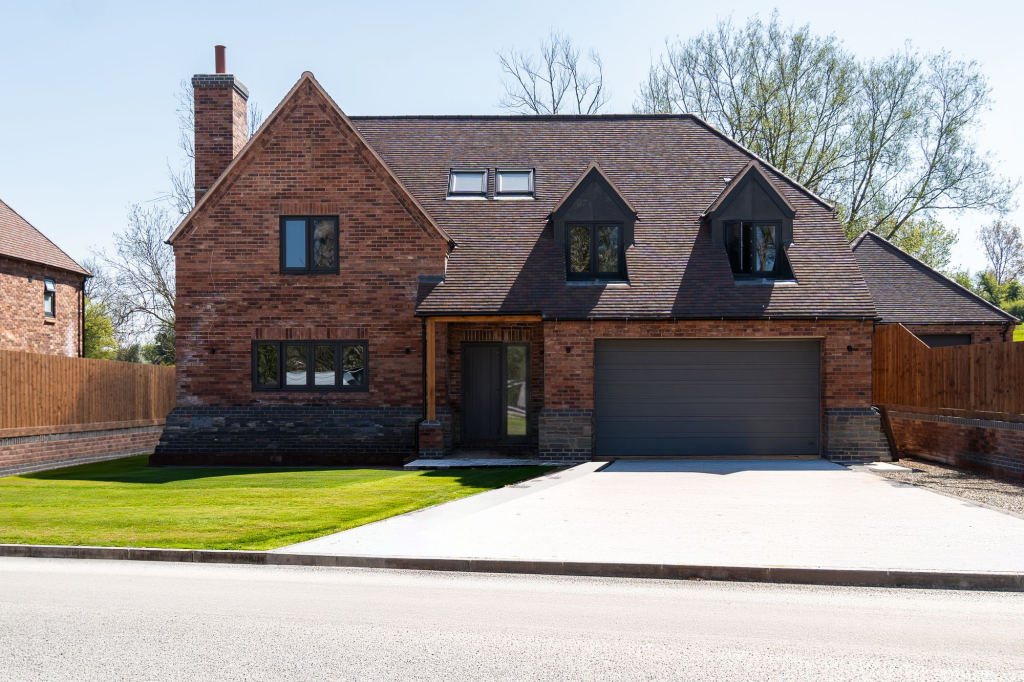 Main image of property: Lindridge Lane, Desford, LE9