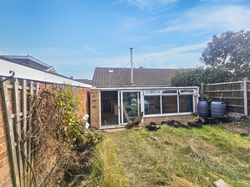 11 Meadow Close, Kempsey, Worcester, Worcestershire, WR5 3NL photo 2