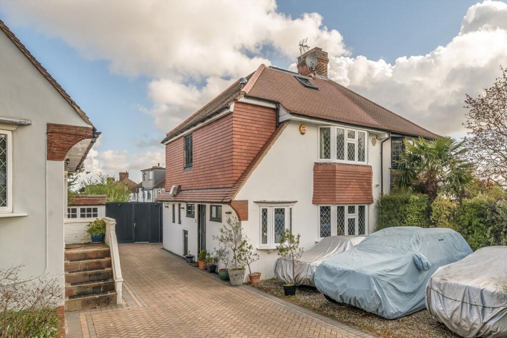 Main image of property: Lamberhurst Road, West Norwood