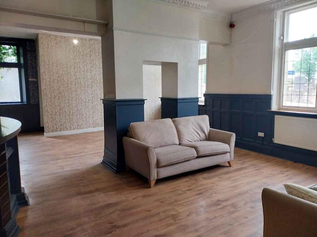 Additional image 7 of NW-323411 - Cross Keys Hotel, 170-172 St James Street, Burnley BB11 1NR