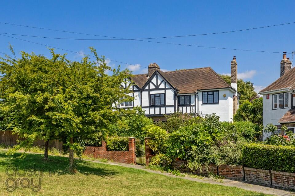 Main image of property: Elm Drive, Hove, East Sussex, BN3