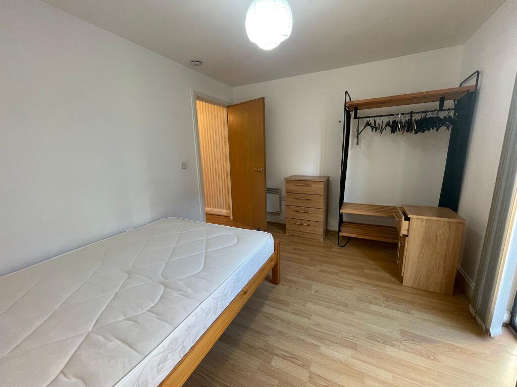 Apartment in Birmingham, Chinese Quarter, Digbeth - More