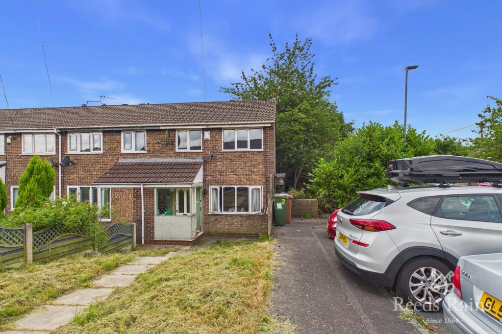 Main image of property: Sunningdale Close, Hyde, Greater Manchester, SK14