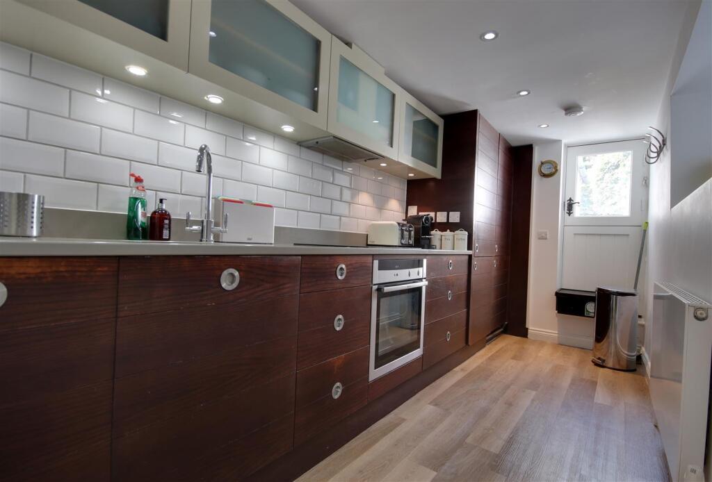House in Southampton - View 3