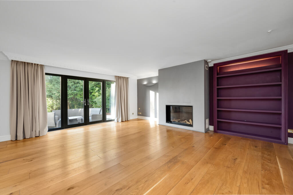 House in Guildford - View 5