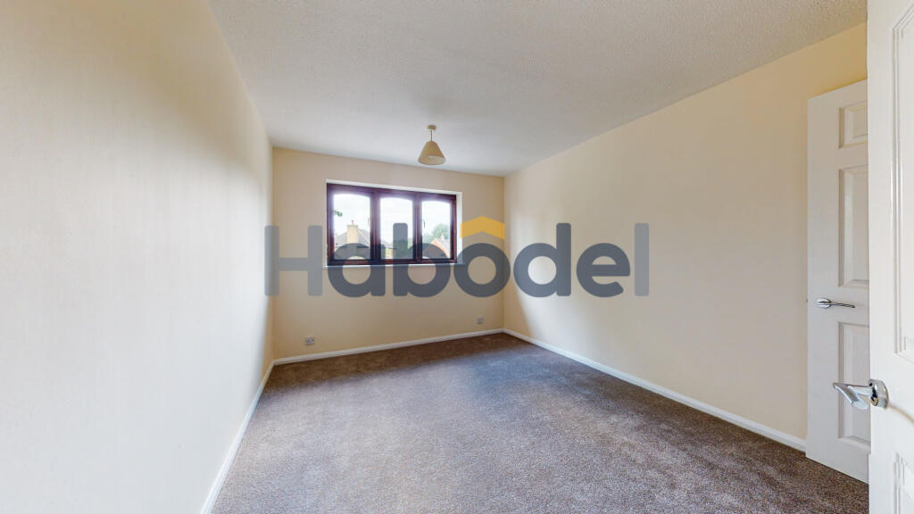 Apartment in Ipswich - More