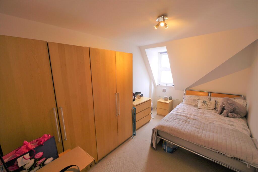 Apartment in Chelmsford - View 5