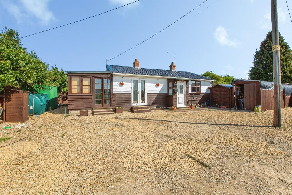 Main image of property: Lowgate, Holbeach, Spalding
