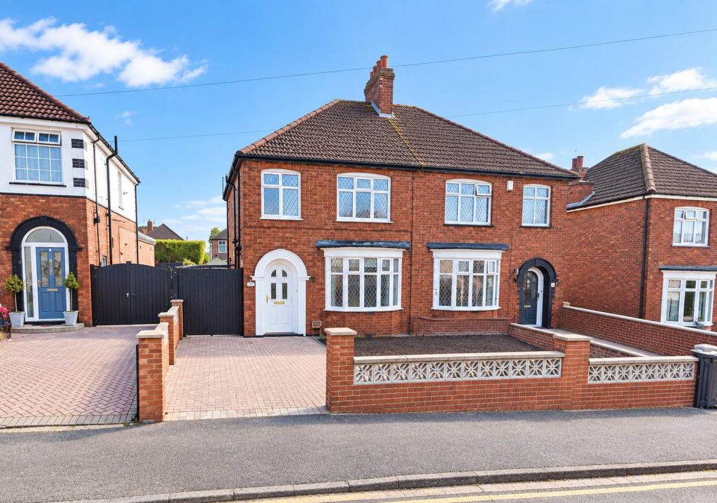 3-bed semi-detached on Trinity Road, Cleethorpes, £159,950