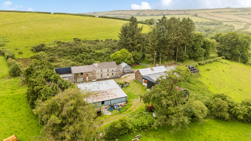 Main image of property: Lletty Farm, Llannon, Llanelli, Carmarthenshire