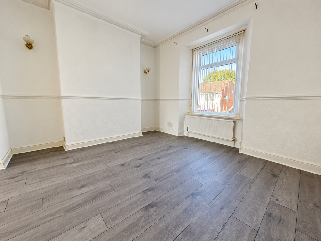 House in Swansea, Cwmbwrla - View 5