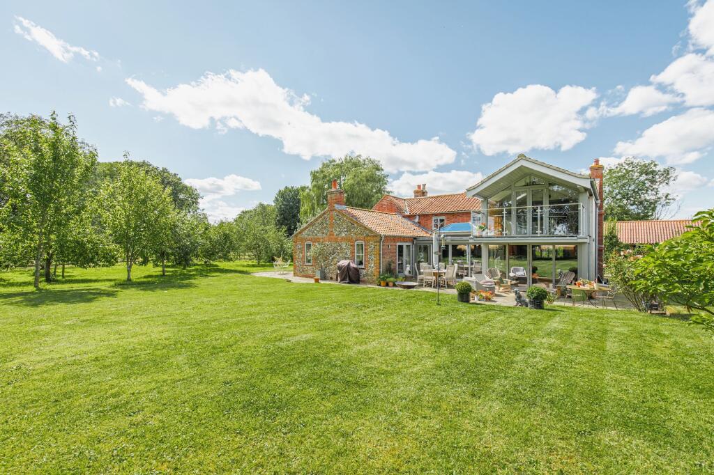 Main image of property: Field Dalling