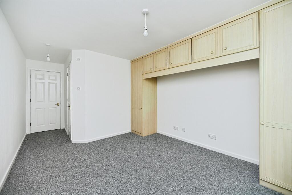 Apartment in Brighton - More