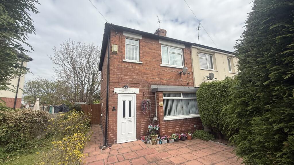 Main image of property: Broomhill Crescent, Knottingley, Wakefield