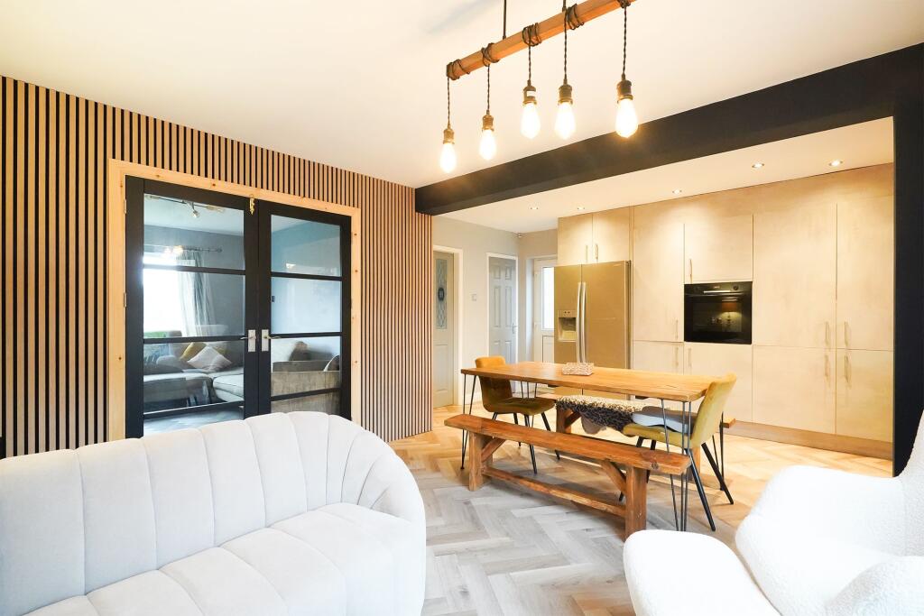 Everard Avenue, Sheffield, S17 - View 4