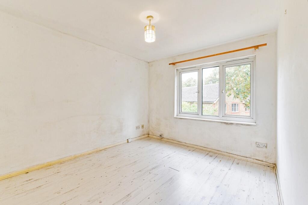 Apartment in London - View 3