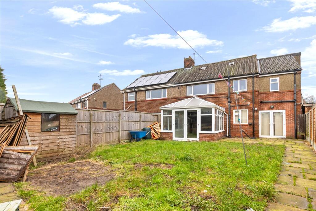Mount Avenue, Barton Upon Humber, North Lincs, DN18 photo 4