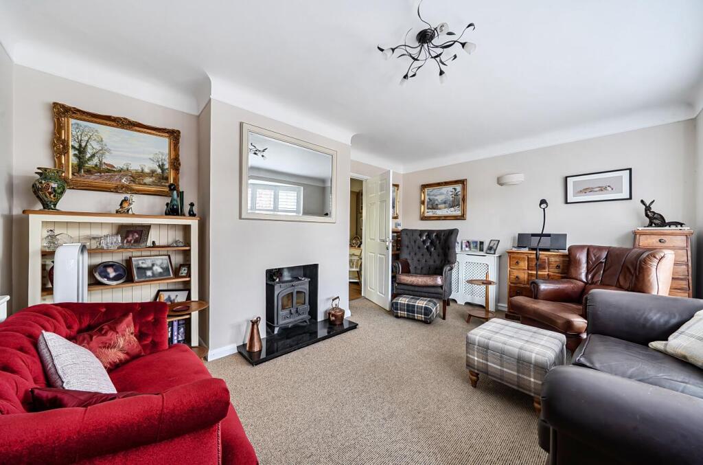 House in Eastleigh, Scantabout, Chandler's Ford - View 3