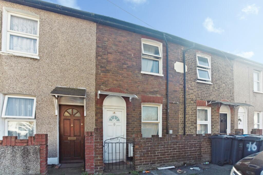 Main image of property: Holmesdale Road, Croydon, SE25