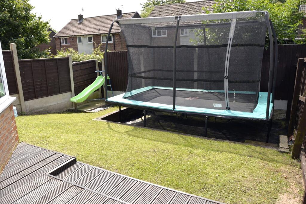 Gilwood Grove, Gladewood, Middleton, Manchester, M24 photo 2