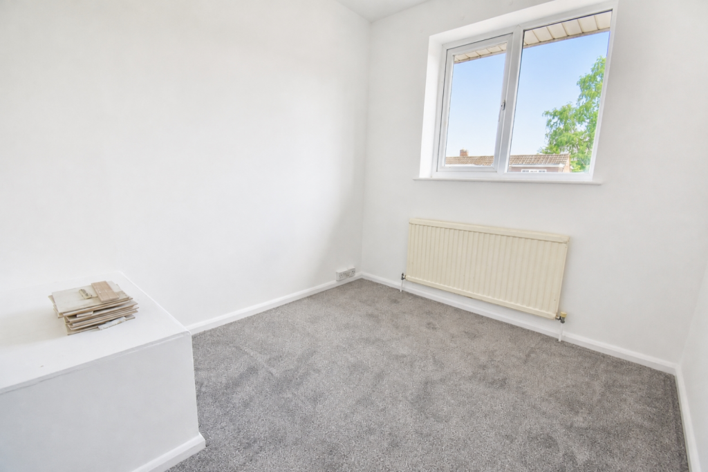 House in Boughton, Sunnyside, Kingsthorpe - More
