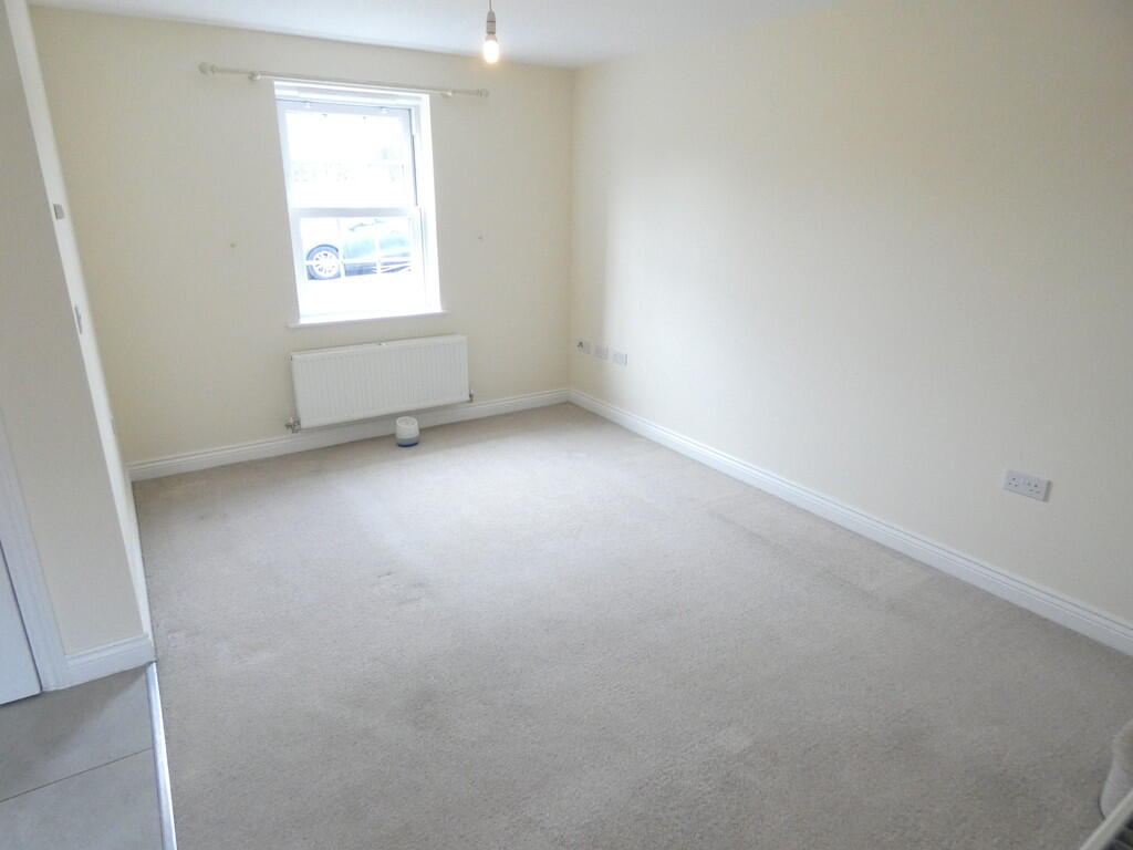 House in Milton Keynes - View 2