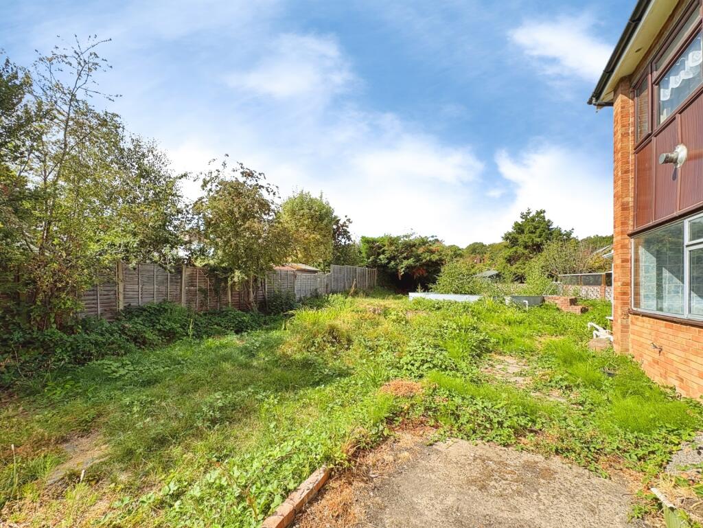 Apartment in Guildford - View 2