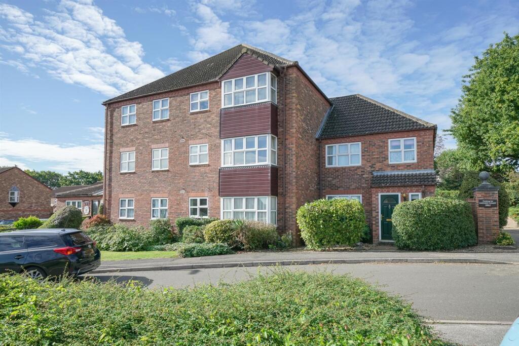 Harvest Court, Harvesters, St. Albans