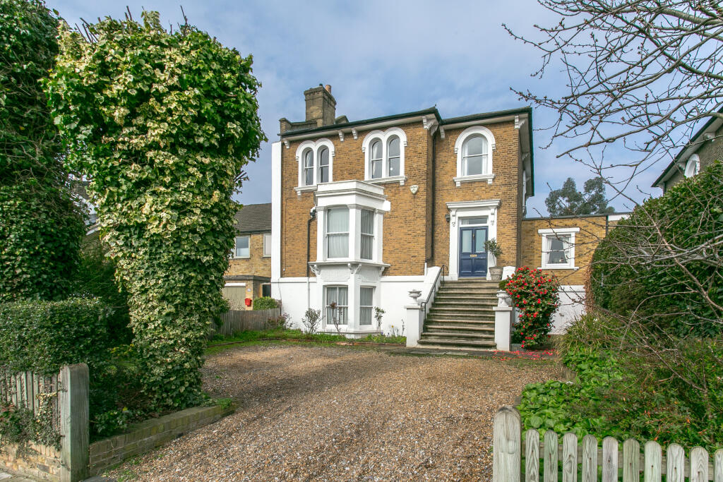 Main image of property: Lancaster Avenue, London, SE27