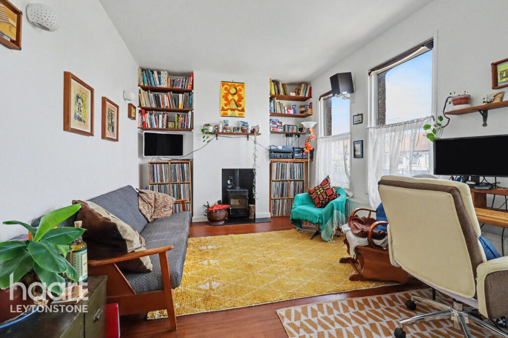 Apartment in London, Leyton - View 3