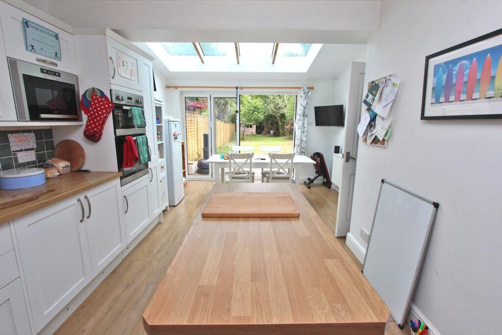 House in Southampton - View 4