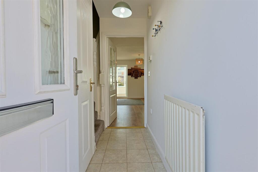 House in North Tyneside, Benton - View 5