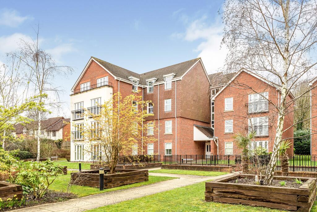 Main image of property: Birch Meadow Close, Warwick