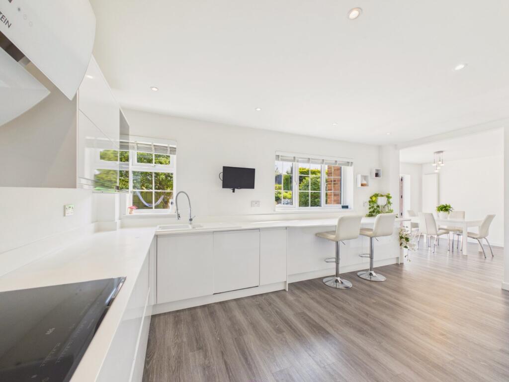 House in Folkestone, Morehall - View 5