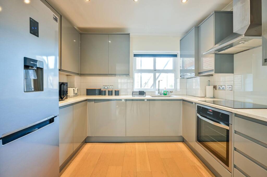 Main image of property: Griggs Place, London Bridge, London, SE1