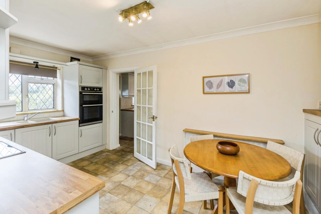 House in Chester, Hough Green, City of Chester - View 2