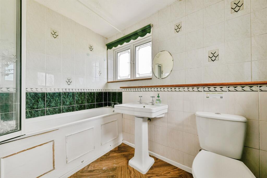 House in Stevenage - View 4