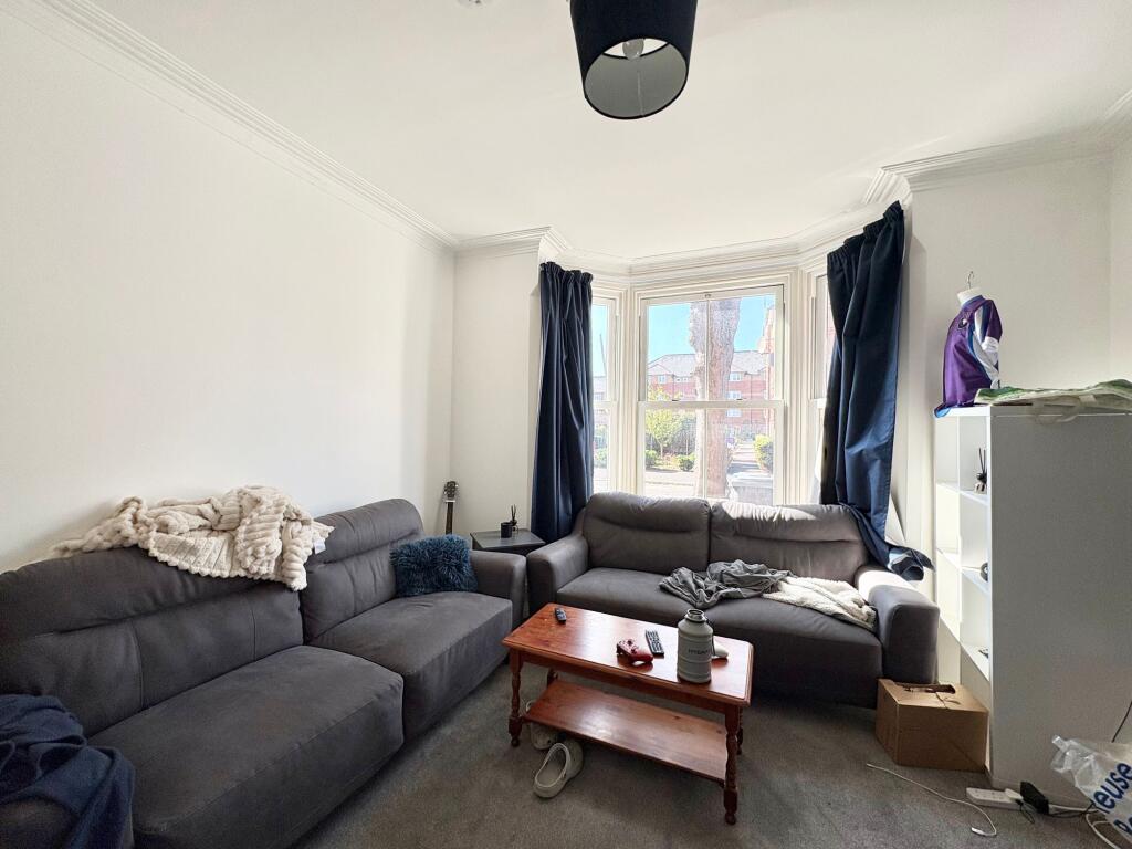 House in Rushcliffe, West Bridgford - View 4