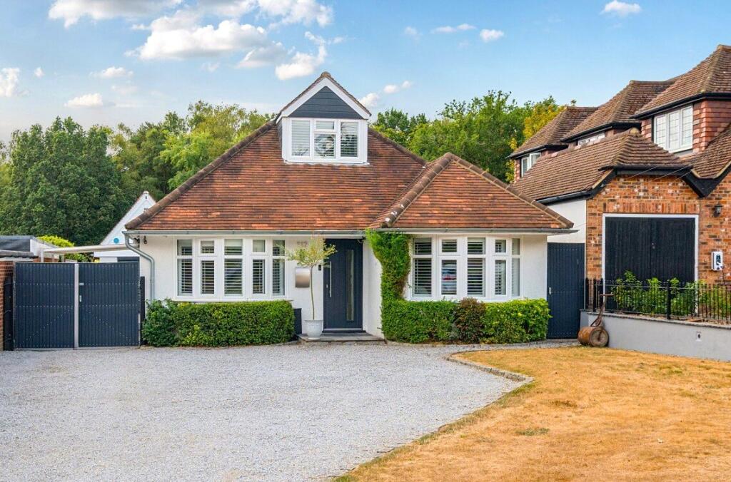 Main image of property: Pinehill Road, Crowthorne, Berkshire