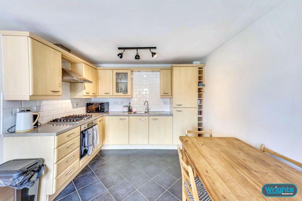 Apartment in Trowbridge - View 5