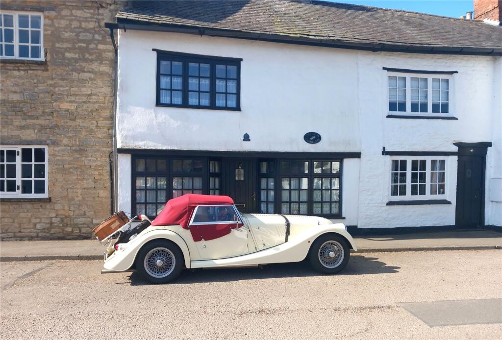 Main image of property: Market Square, Hanslope, Milton Keynes, Buckinghamshire, MK19