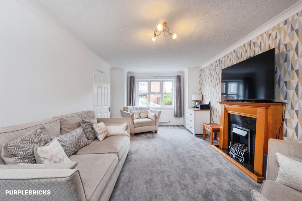 House in Flitwick, Central Bedfordshire - View 4