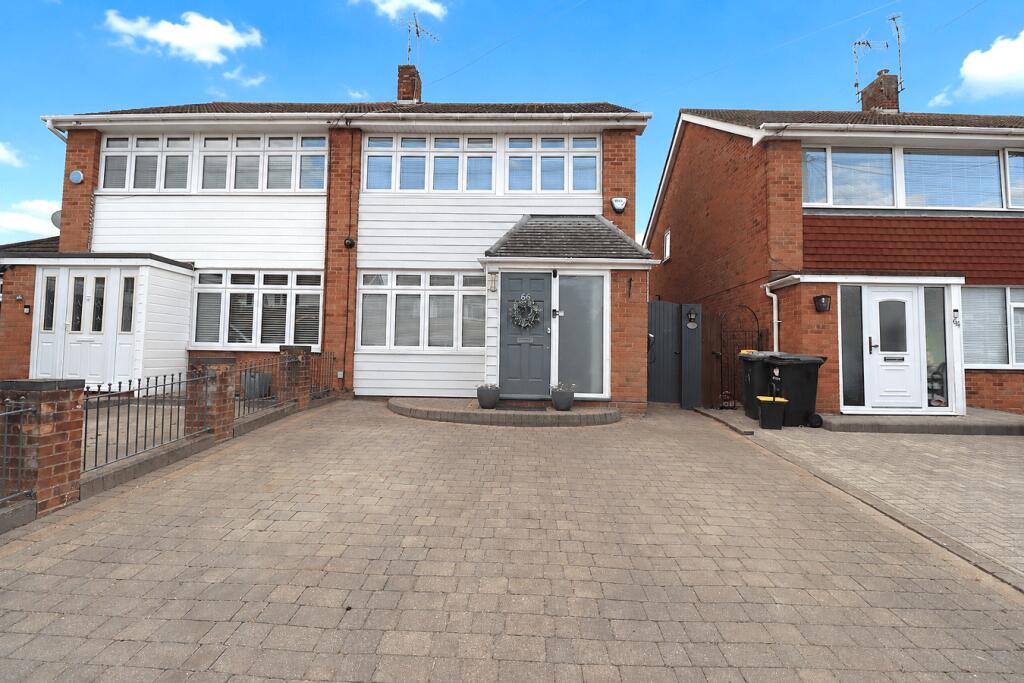 Main image of property: Windsor Way, Rayleigh, SS6