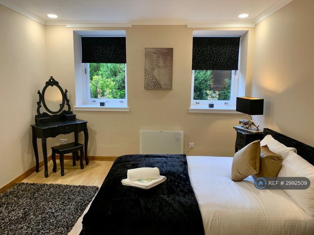 Main image of property: Kent Road, Glasgow, G3
