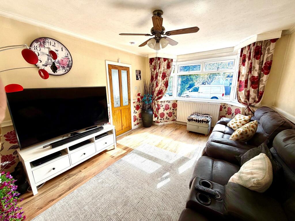 House in Kingston upon Thames - View 2