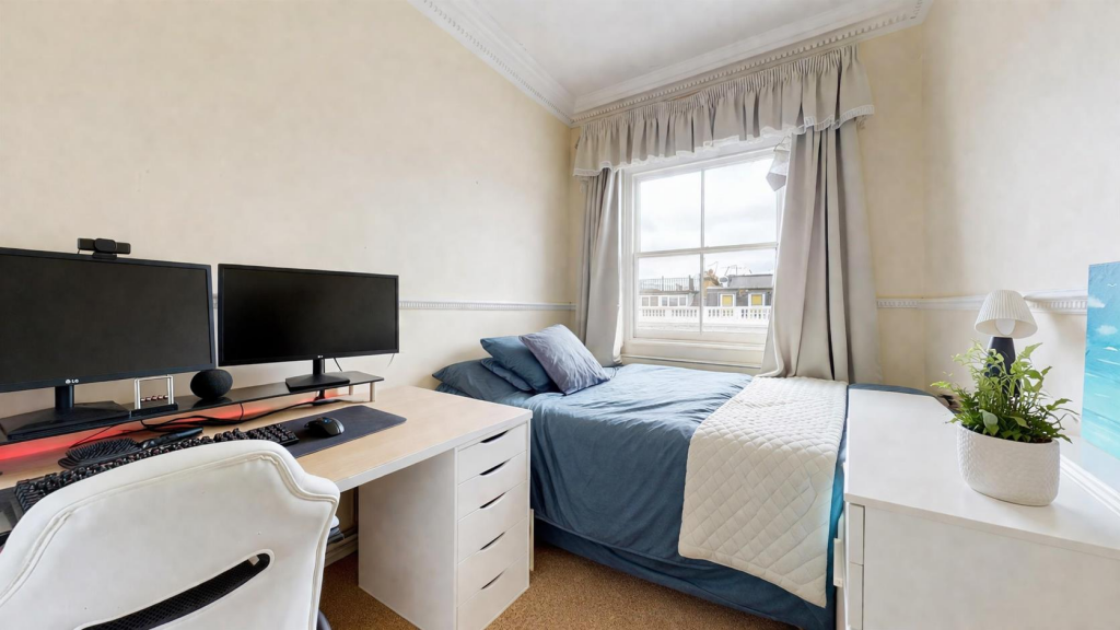 3 bedroom flat for rent