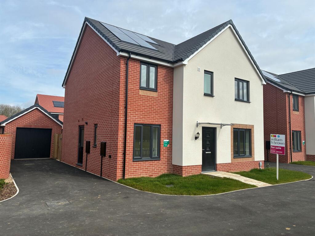 Main image of property: Honours Meadow, Rendlesham, Woodbridge