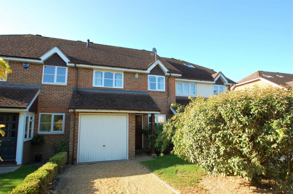 Main image of property: White Hart Close, Chalfont St Giles, Buckinghamshire, HP8