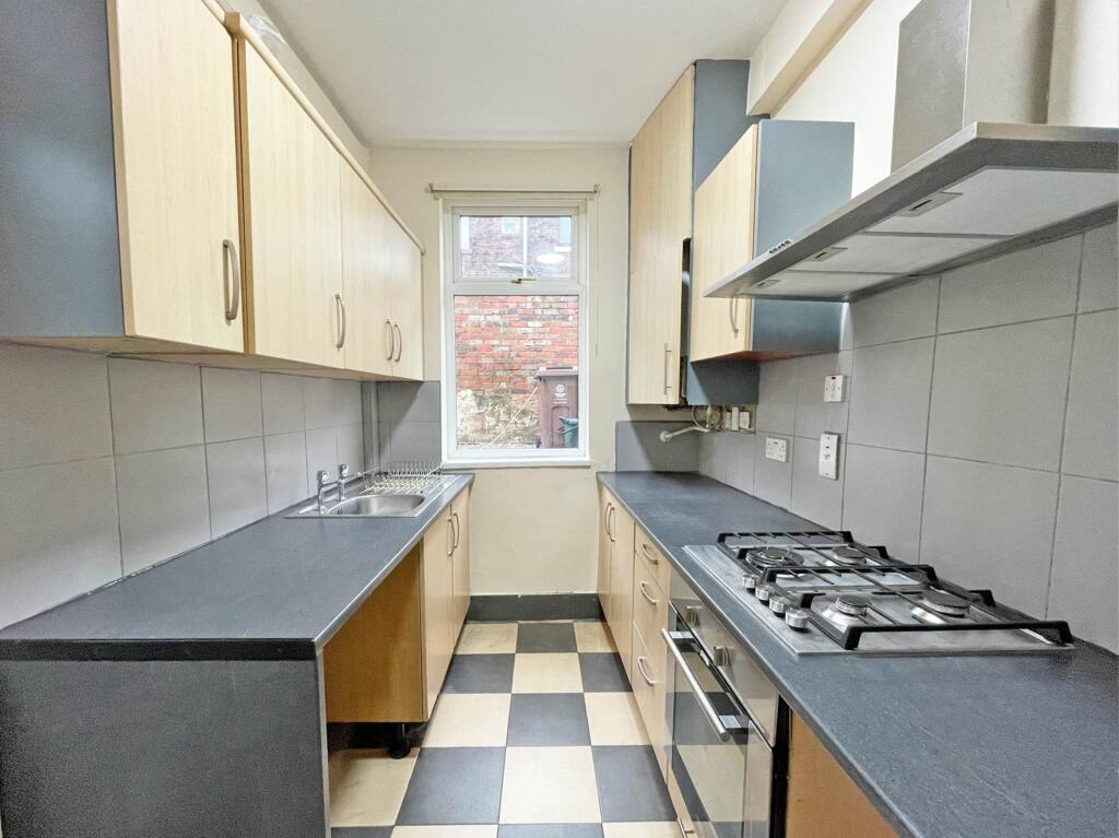 House in Oldham, Greater Manchester - More