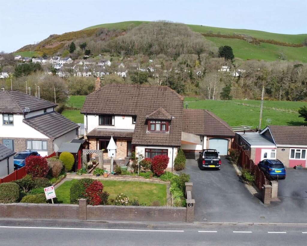 Main image of property: Llanfarian, Aberystwyth